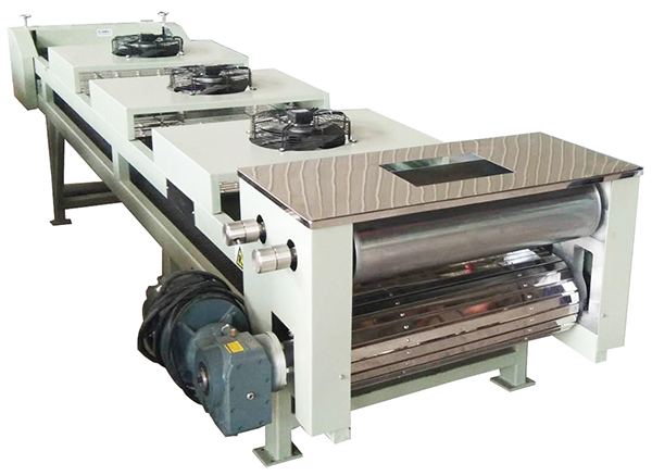 1690792624123517.jpg 压片机1.jpg